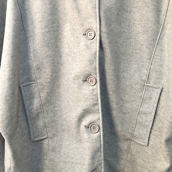 NWT Max Studio Brushed Knit Bomber Jacket Button Closure Heather Oatmeal 1X - Picture 5 of 16